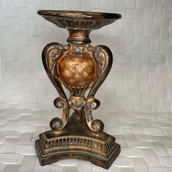 Vintage Antique Heavy Candlestick Holder 7 3/4” Tall Beautiful‎ Ornate - Picture 3 of 8